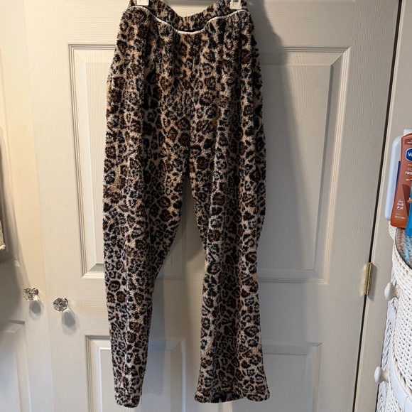 Leopard Print super soft and fluffy pajama pants. Never worn - Picture 5 of 6